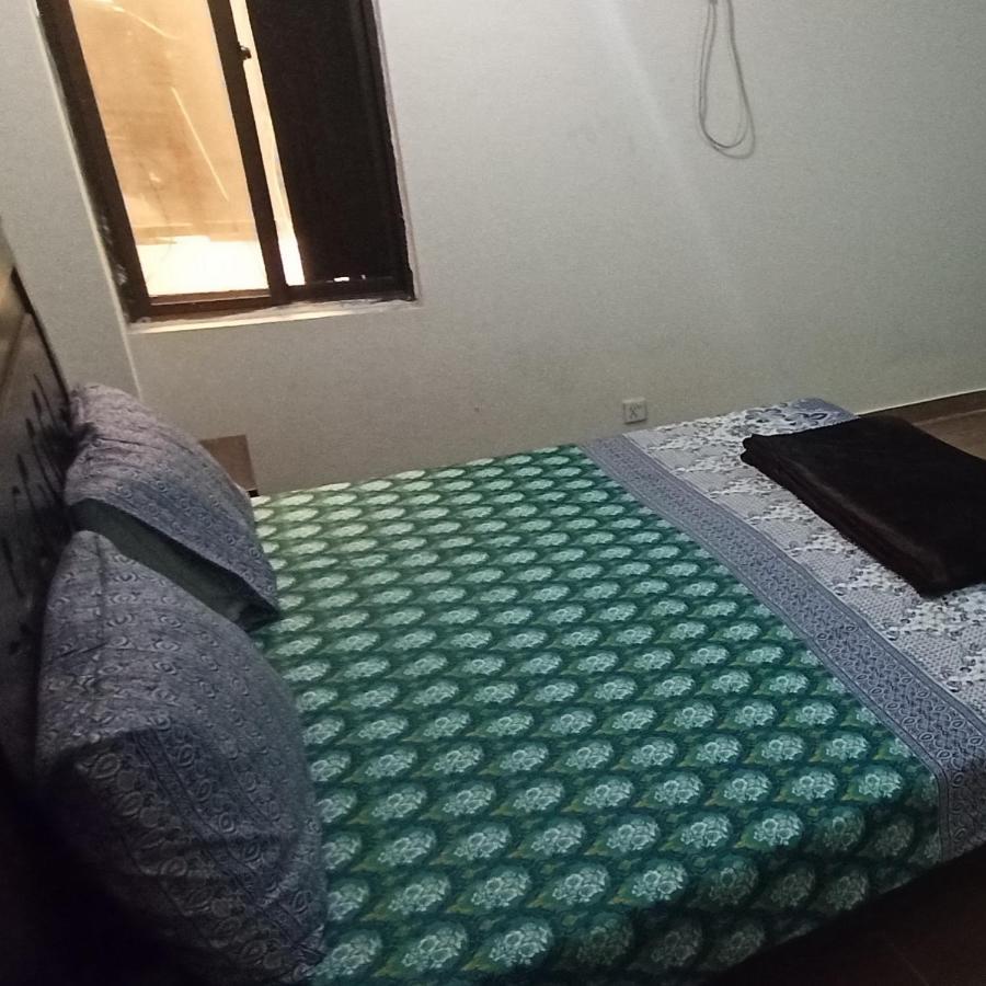 Evergreen Inn Ravalpindi Kültér fotó