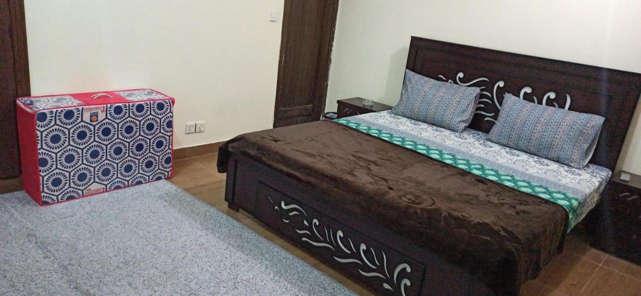 Evergreen Inn Ravalpindi Kültér fotó