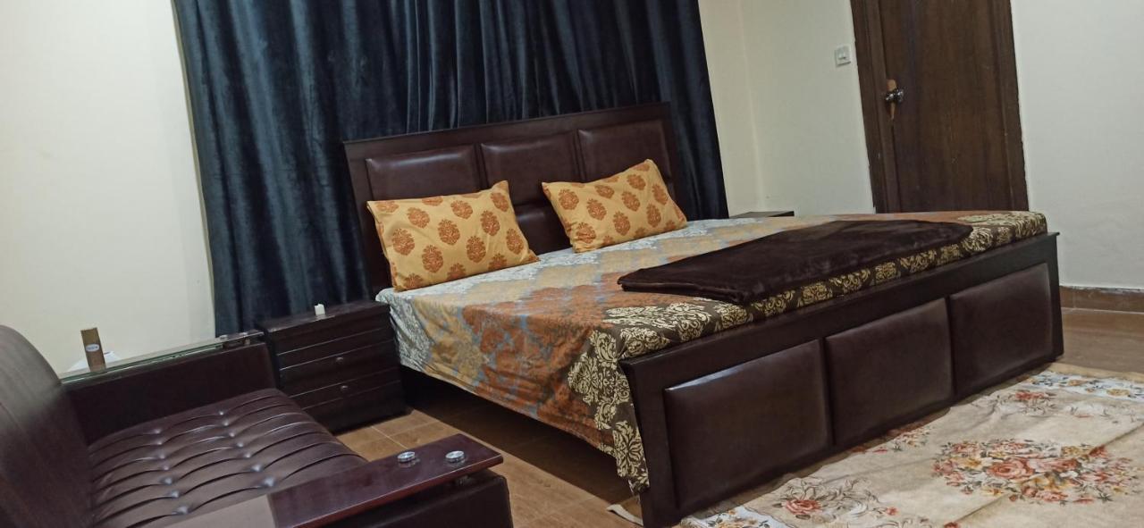 Evergreen Inn Ravalpindi Kültér fotó